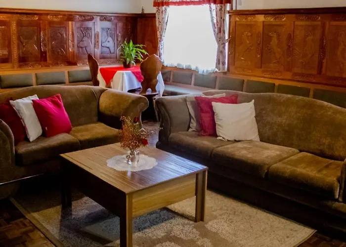 Hotel Tirol