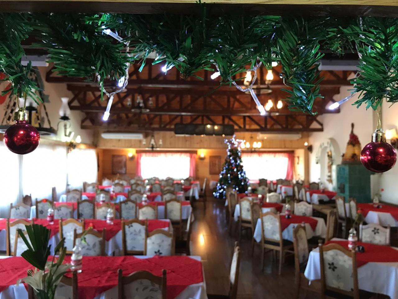 Hotel Tirol *